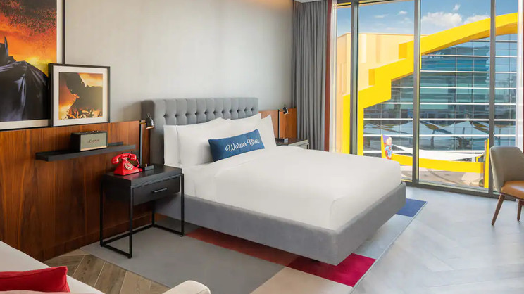 The WB Abu Dhabi, Curio Collection by Hilton